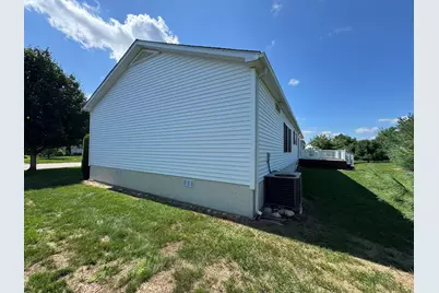 22 Brookstone Drive, Bridgewater, MA 02324 - Photo 6