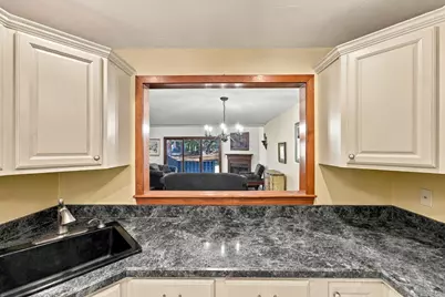 23 Hawthorne Vlg #A, Franklin, MA 02038 - Photo 8