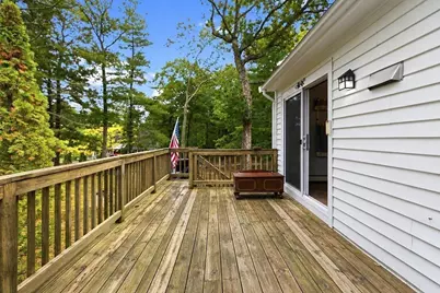 95 Mayflower Ln, Wareham, MA 02571 - Photo 8