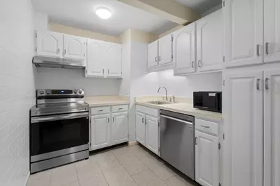 5 Linda Ln #4-4, Boston, MA 02125 - Photo 10
