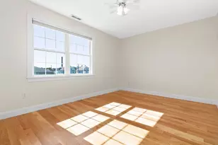 25 Hastings Ave, Waltham, MA 02453 - Photo 16