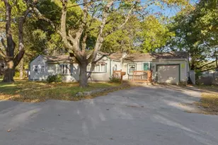11 Lackey St, Haverhill, MA 01830 - Photo 4
