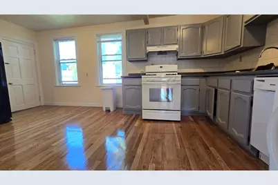 27 Newcastle Rd #1, Boston, MA 02135 - Photo 2