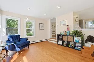 423 South St, Holliston, MA 01746 - Photo 18