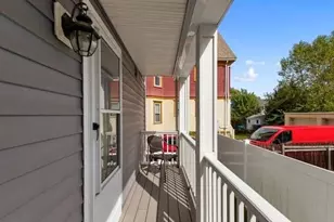 35 Amsden St, Arlington, MA 02474 - Photo 8