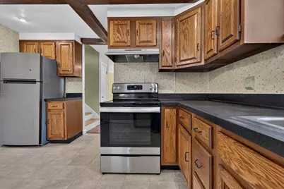 31 Westmorland Dr, Worcester, MA 01602 - Photo 10