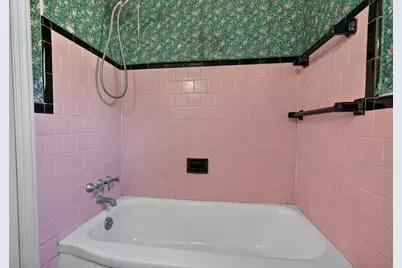31 Westmorland Dr, Worcester, MA 01602 - Photo 16