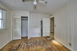 41 Henry St, Malden, MA 02148 - Photo 12