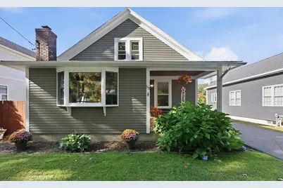 53 James St, Agawam, MA 01030 - Photo 2