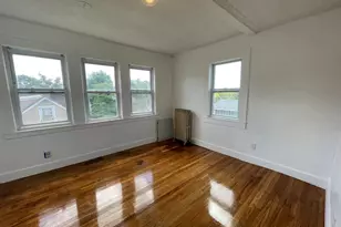 83 Hobart St, Braintree, MA 02184 - Photo 4