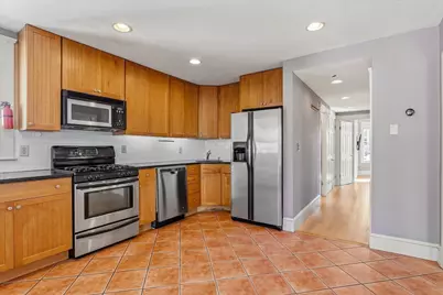 1187 Dorchester Ave #3, Boston, MA 02125 - Photo 6
