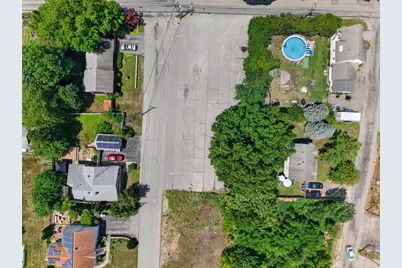 88 Oak St, Methuen, MA 01844 - Photo 4