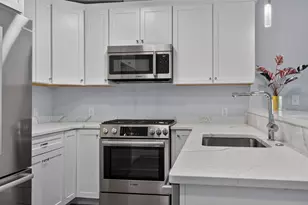 131 Eliot St, Milton, MA 02186 - Photo 14