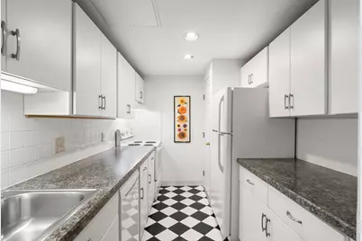 21 Linden Street #301, Quincy, MA 02170 - Photo 16