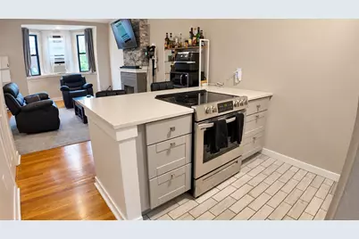 210 Washington Ave #4, Chelsea, MA 02150 - Photo 4
