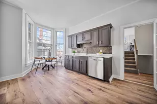 68 Pleasant St, Newburyport, MA 01950 - Photo 6