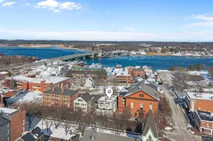 68 Pleasant St, Newburyport, MA 01950 - Photo 30