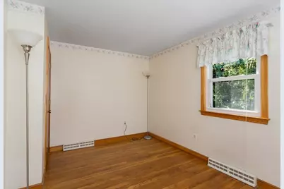 590 Pond St, Franklin, MA 02038 - Photo 26