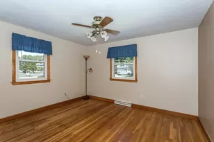 590 Pond St, Franklin, MA 02038 - Photo 24