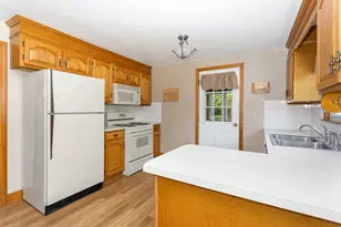590 Pond St, Franklin, MA 02038 - Photo 16