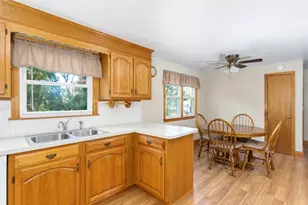 590 Pond St, Franklin, MA 02038 - Photo 10