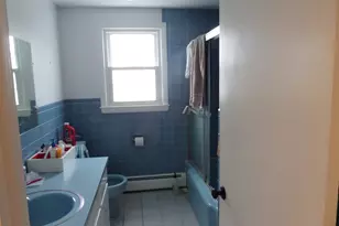 76 Hillview Rd, Holyoke, MA 01040 - Photo 16