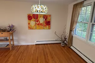 76 Hillview Rd, Holyoke, MA 01040 - Photo 10