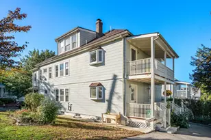 129 Hillside Rd, Watertown, MA 02472 - Photo 26