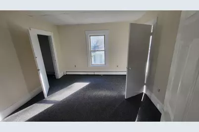 67 5th Street #67, Lowell, MA 01850 - Photo 4