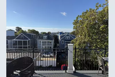 579 E 8th St. #3, Boston, MA 02127 - Photo 22