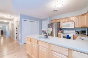 25 Greenleaves Dr, Amherst, MA 01002 - Photo 8