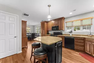 65 Arbor Rd, Uxbridge, MA 01569 - Photo 14