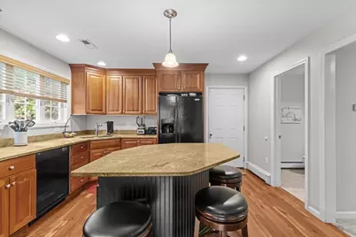 65 Arbor Rd, Uxbridge, MA 01569 - Photo 16