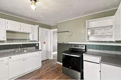 61 Mason St, Salem, MA 01970 - Photo 18