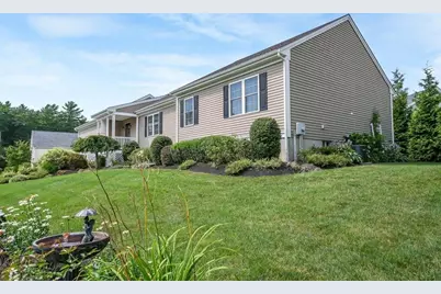 75 Bear Paw Trl #75, Taunton, MA 02718 - Photo 2