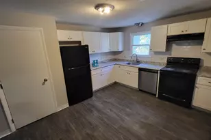 523 Mechanic St, Leominster, MA 01453 - Photo 2