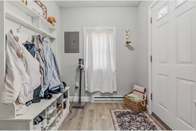 102 Jerome St, Berkley, MA 02779 - Photo 8