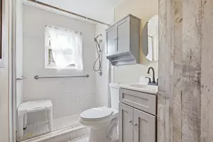 54 Capitol St, Methuen, MA 01844 - Photo 6