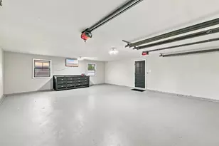 15 Farley St, Methuen, MA 01844 - Photo 34