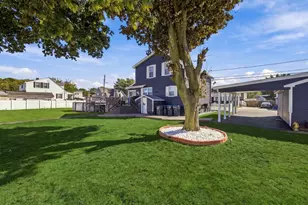 15 Farley St, Methuen, MA 01844 - Photo 40