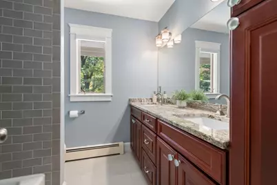 10 Lantern Rd, Framingham, MA 01702 - Photo 24