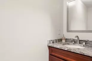 10 Lantern Rd, Framingham, MA 01702 - Photo 28