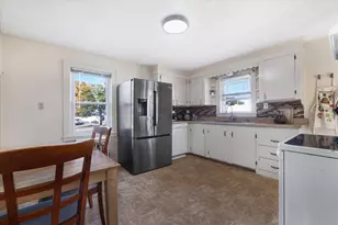 60 Mt Pleasant St, Milford, MA 01757 - Photo 22