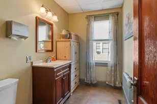 1705 Northampton St, Holyoke, MA 01040 - Photo 36