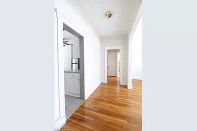 407 Washington St #2, Brookline, MA 02446 - Photo 4