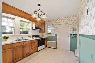 124 Luce St, Lowell, MA 01852 - Photo 12