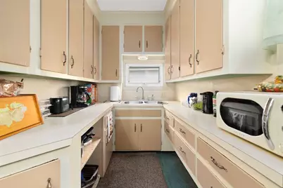 109 Barre Street, Fall River, MA 02723 - Photo 12