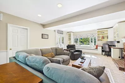 31 Bow St, Carver, MA 02330 - Photo 8