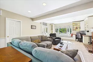 31 Bow St, Carver, MA 02330 - Photo 8