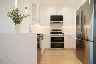 43 Boston St, Somerville, MA 02143 - Photo 8